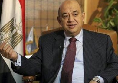 يحيى راشد وزير السياحه